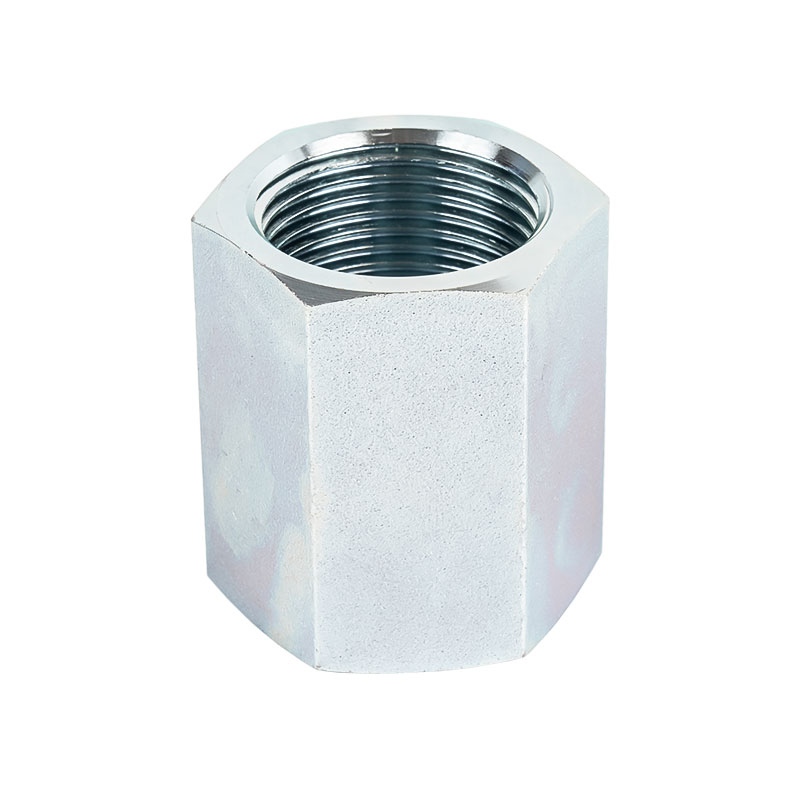 Er der risici ved aldring, overophedning eller skade på adapterfittings under langvarig brug?
